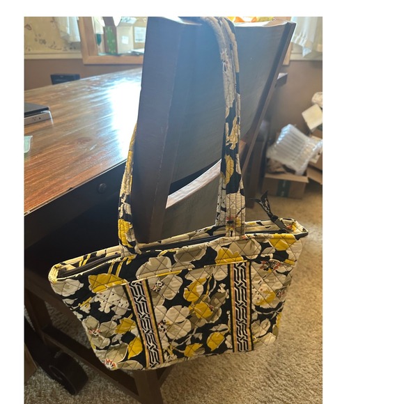 Vera Bradley Handbags - Vera Bradley Sun Valley Quilted Cotton Tote  Floral Yellow Black White Zip 15x10